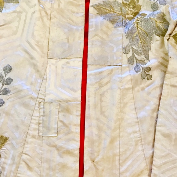 Vintage Japanese Wedding Kimono wear or wall art - Picture 5 of 11